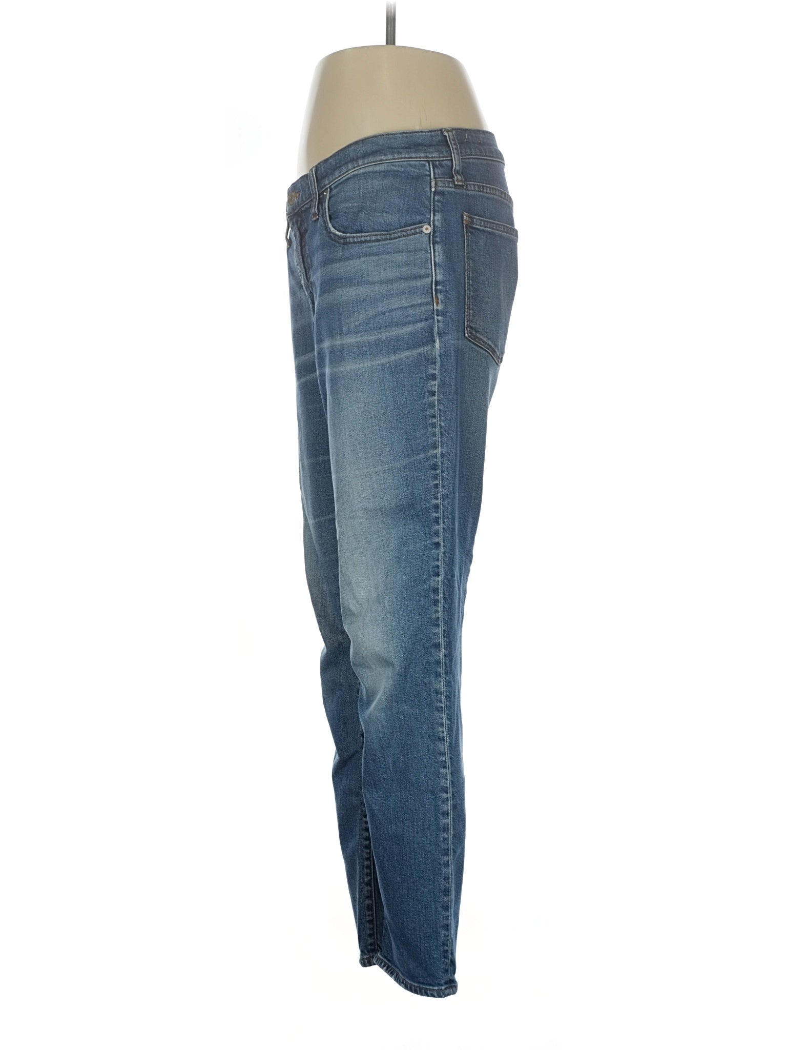 4 waist size - 28
