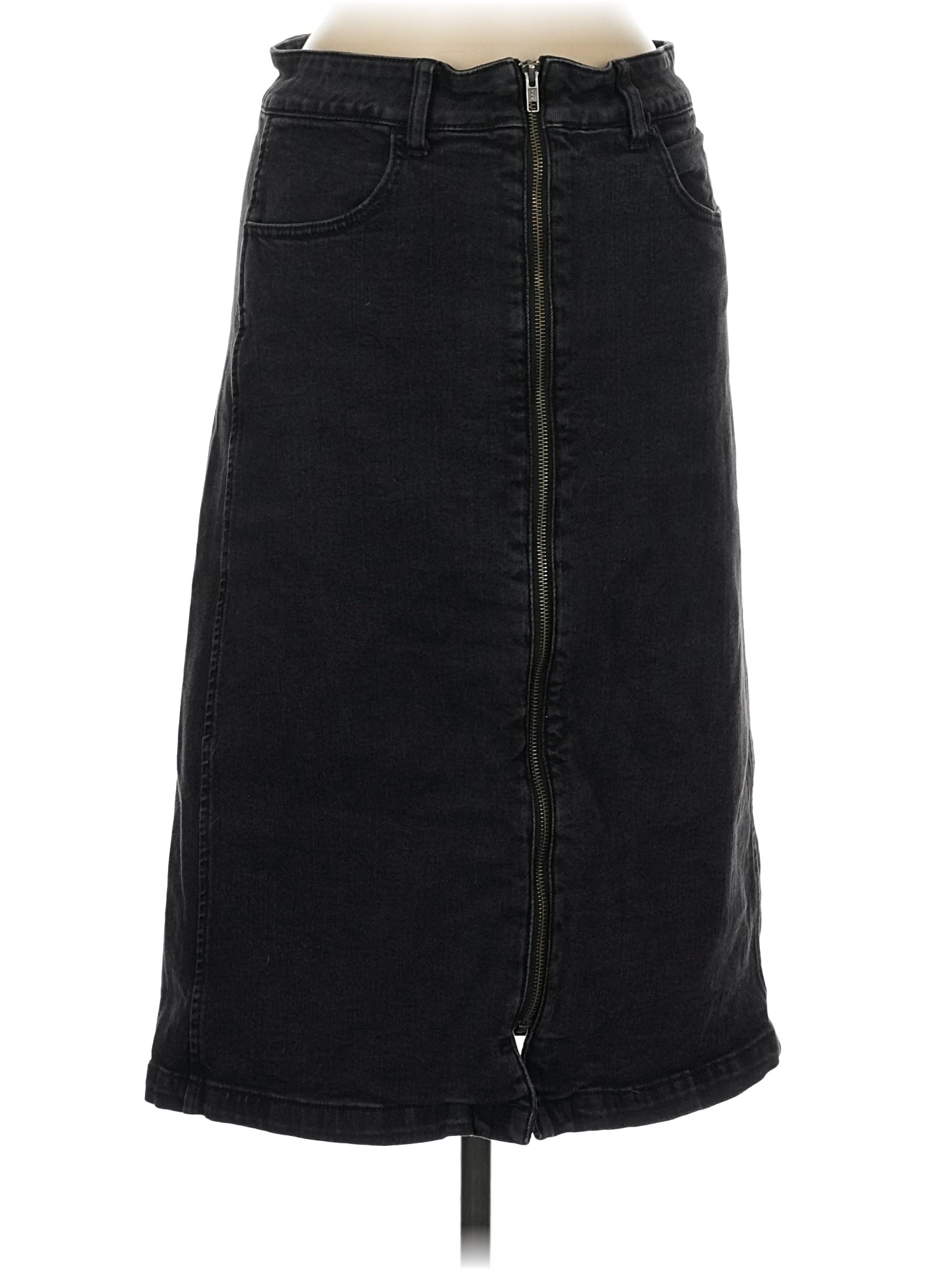 1 waist size - 28