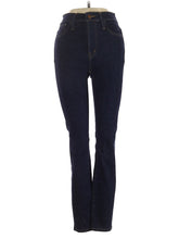 1 waist size - 23