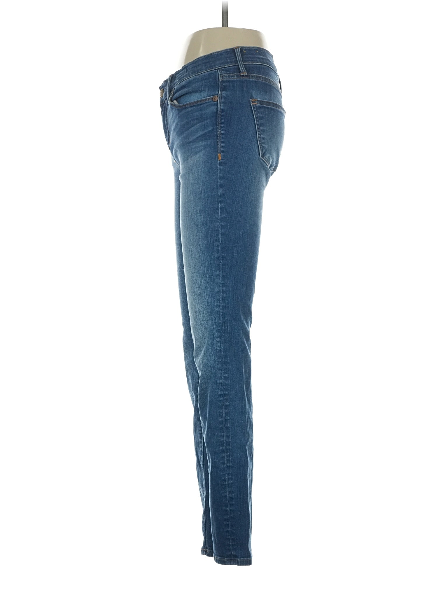 4 waist size - 25