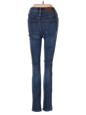2 waist size - 23