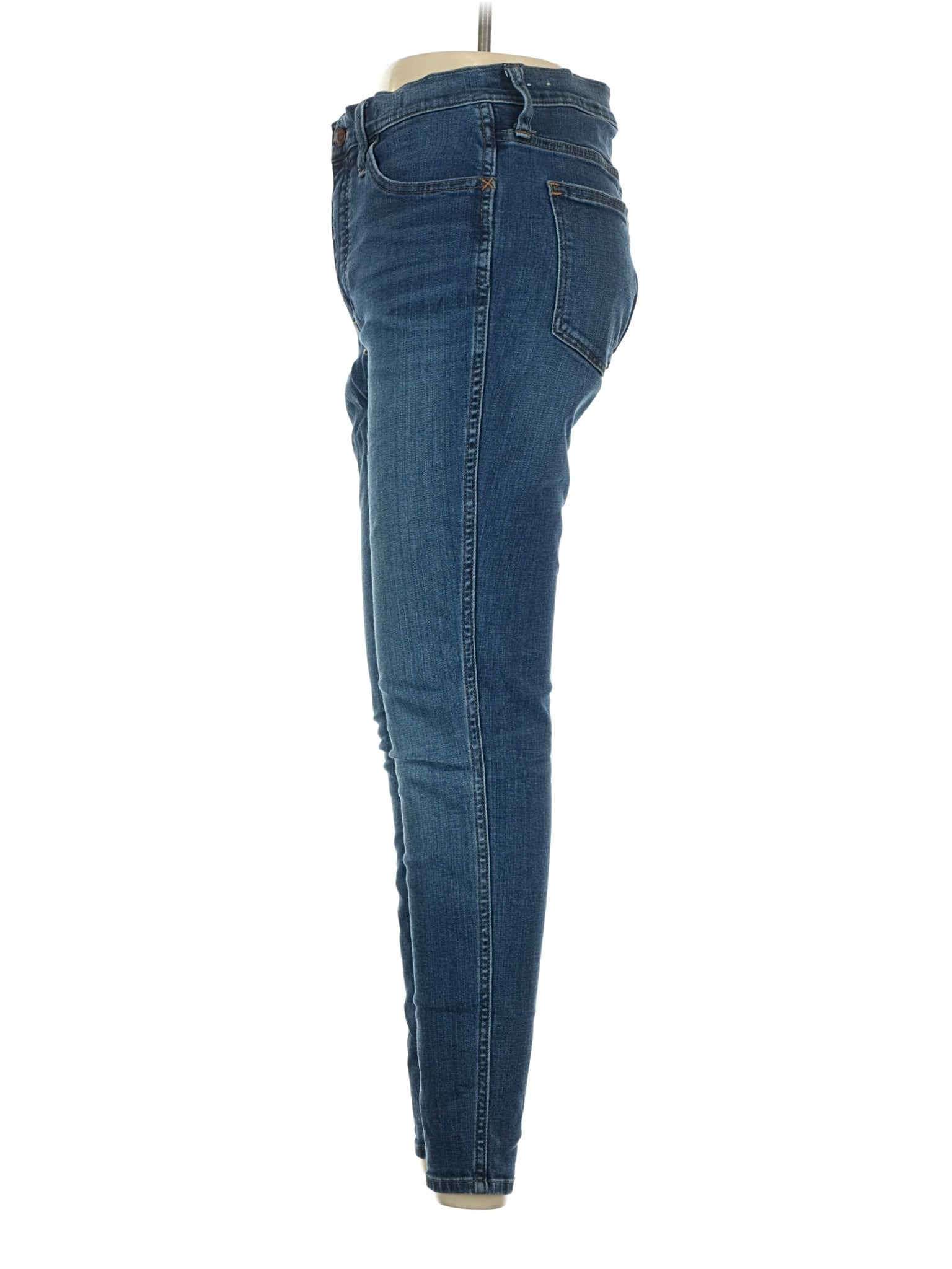 4 waist size - 28