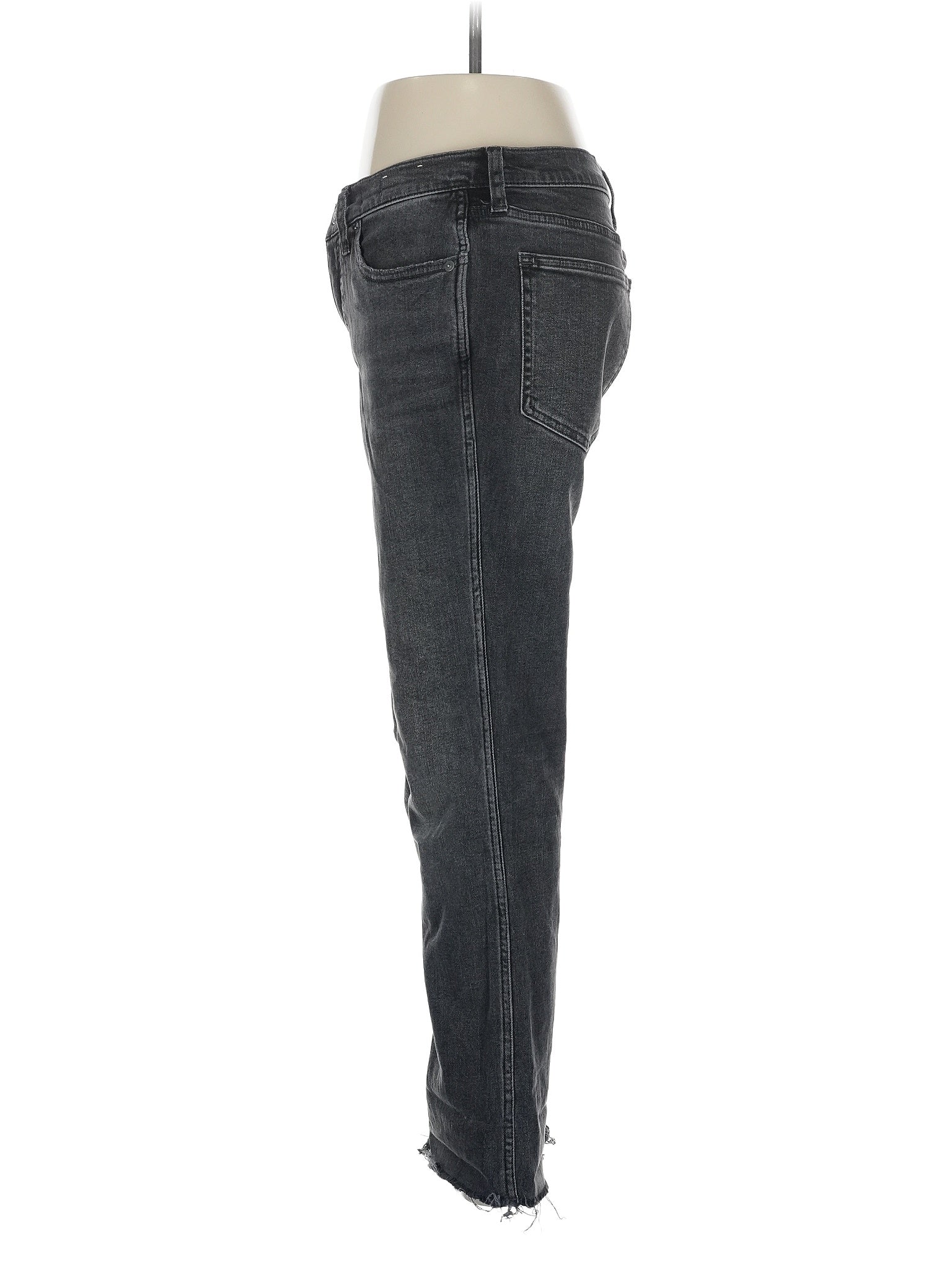 4 waist size - 28