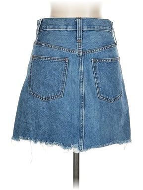 2 waist size - 25