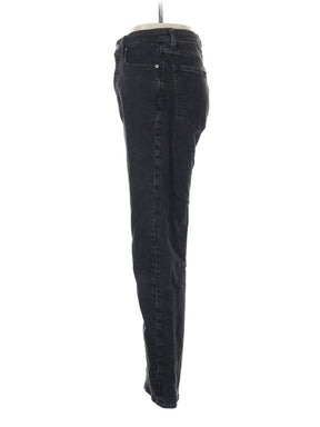 4 waist size - 28