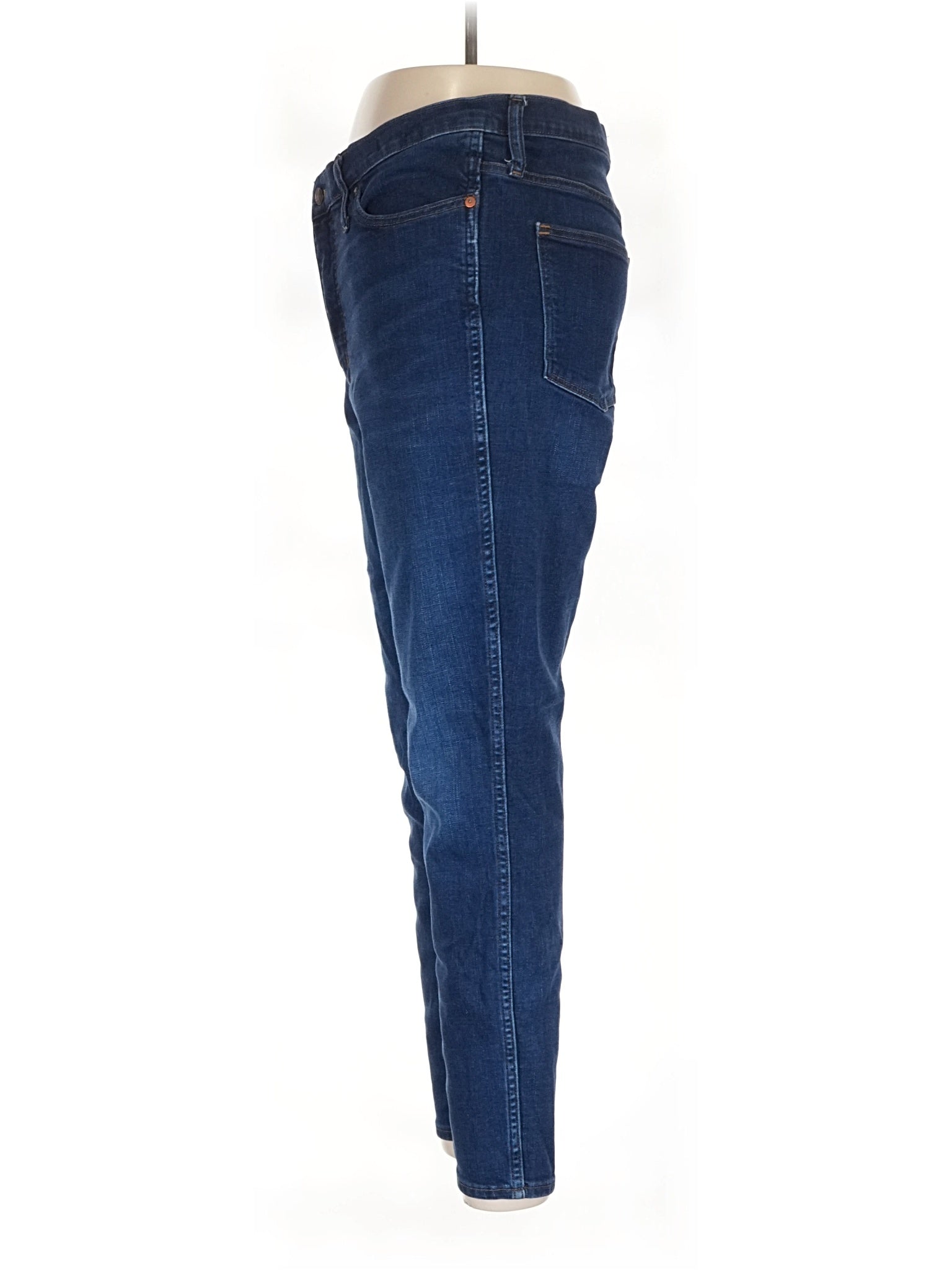 4 waist size - 32