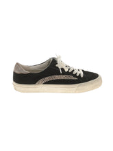 1 shoe size - 7 1/2