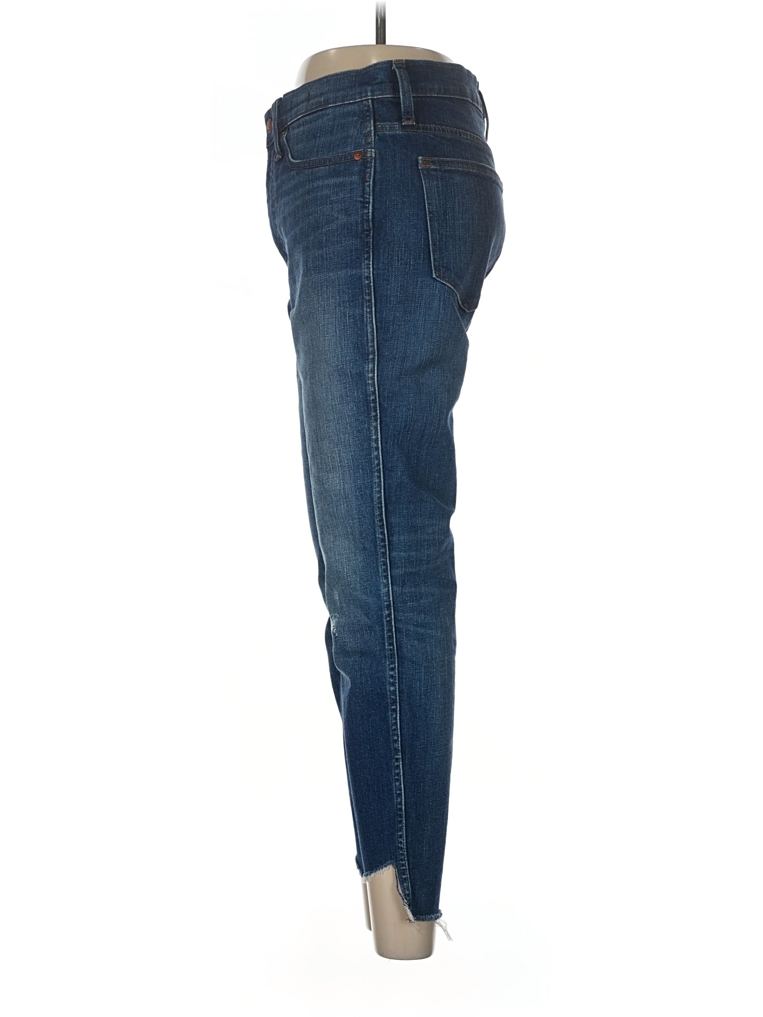 4 waist size - 28