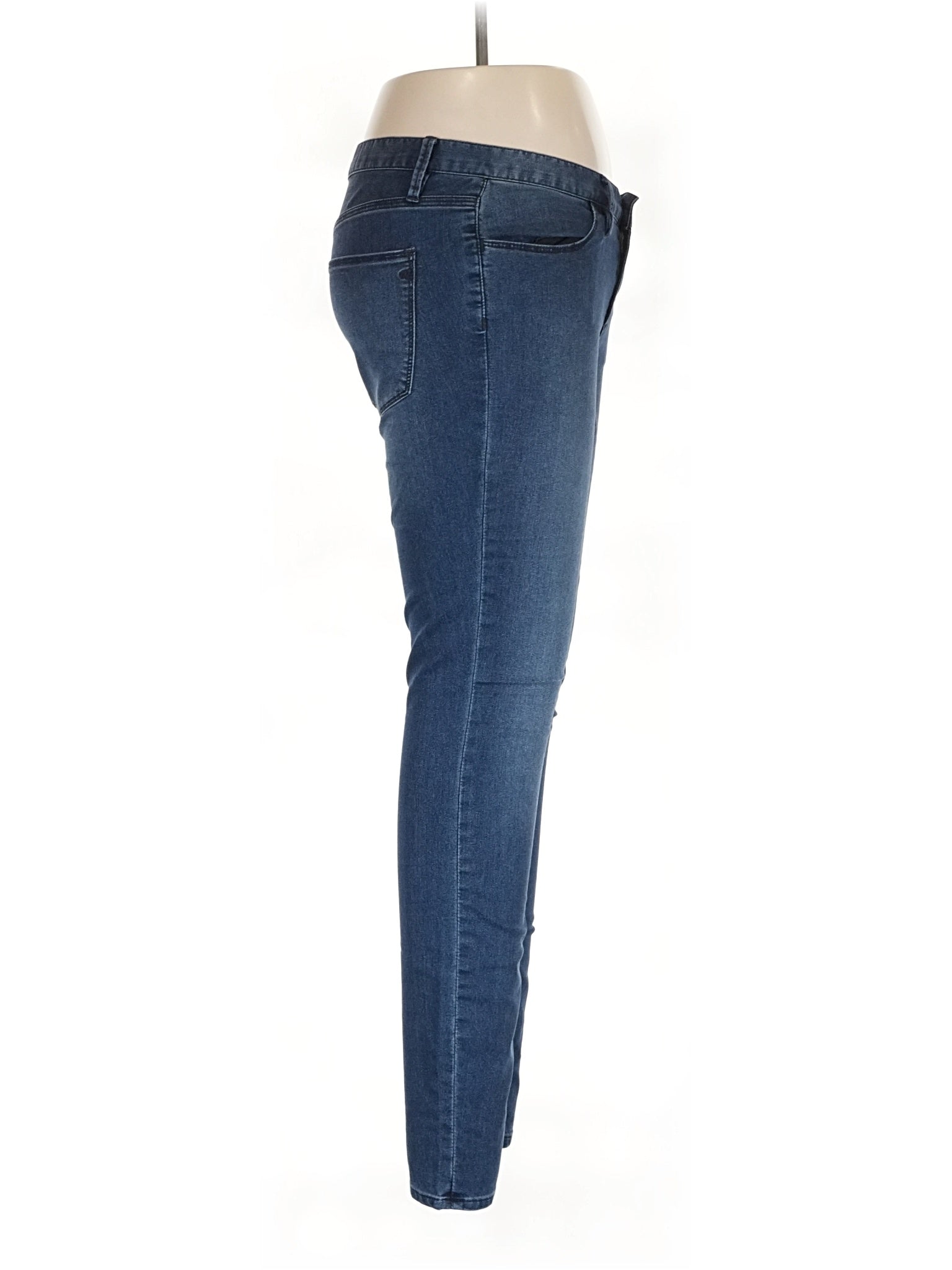 3 waist size - 30