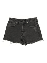 1 waist size - 26