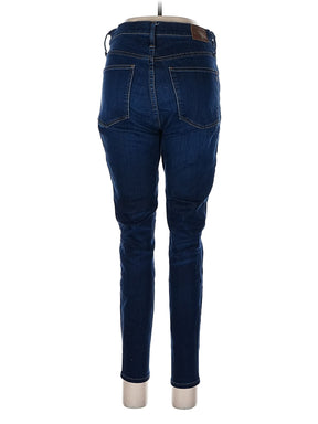 2 waist size - 30