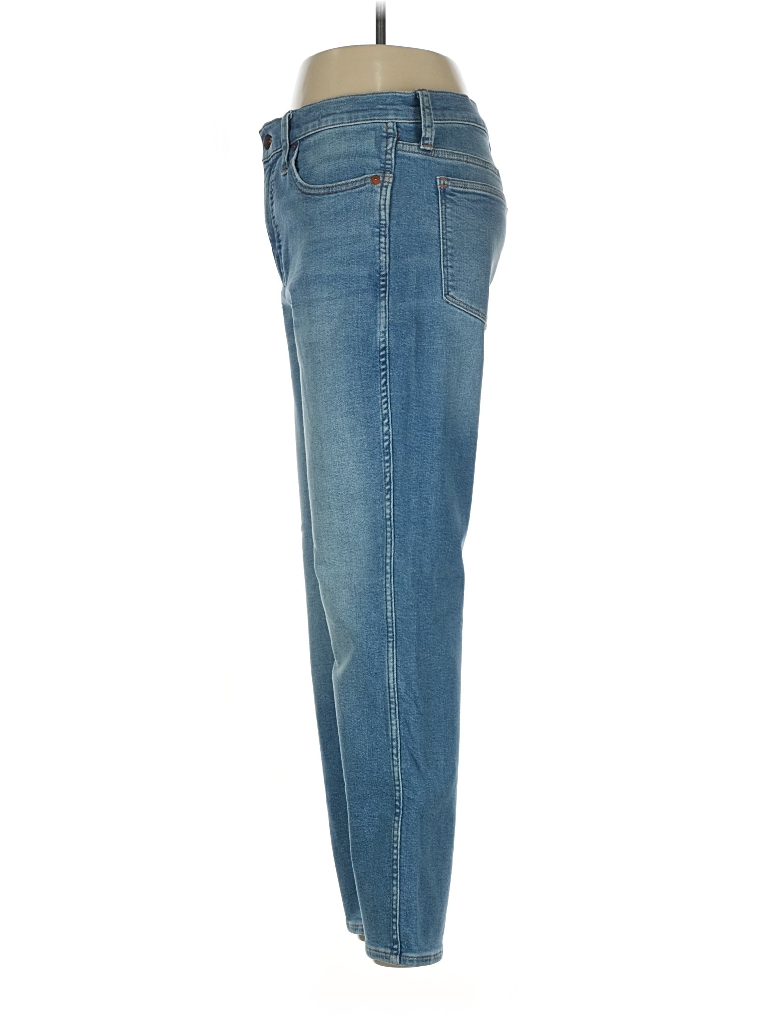 4 waist size - 28