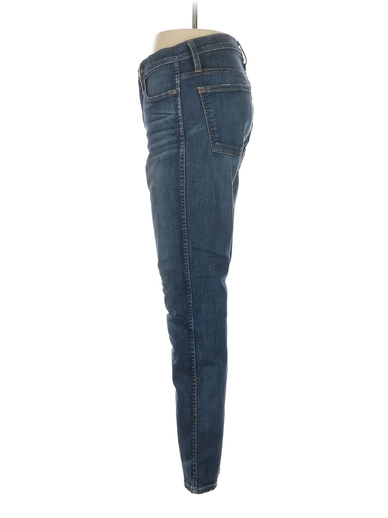 4 waist size - 28