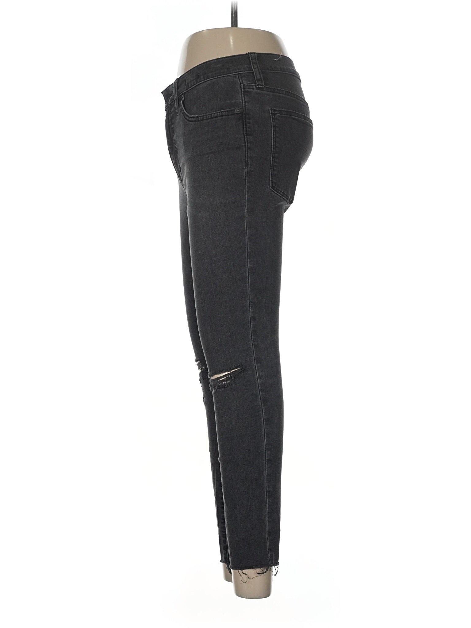 4 waist size - 28 P