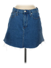 1 waist size - 28