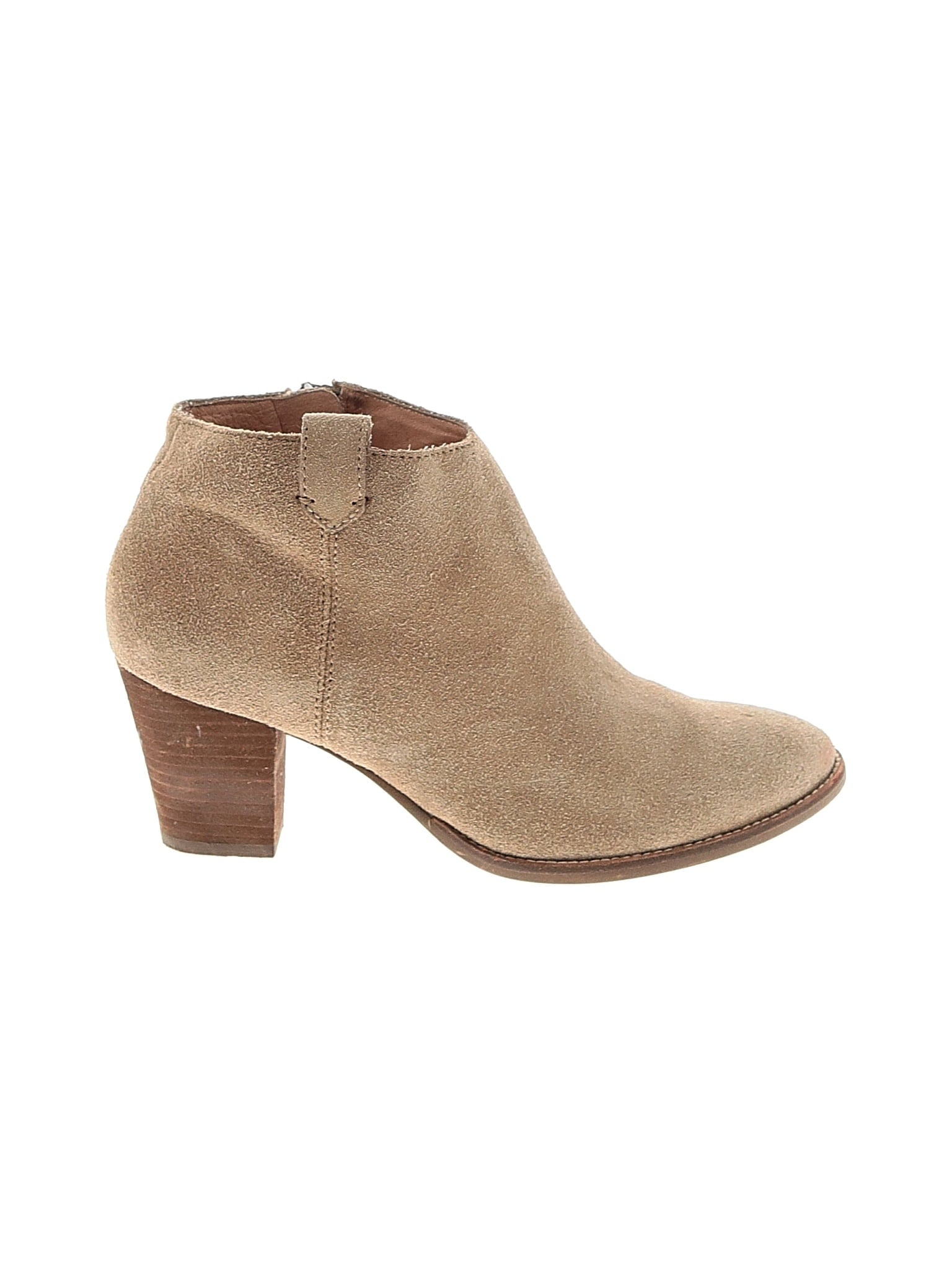 1 shoe size - 7 1/2