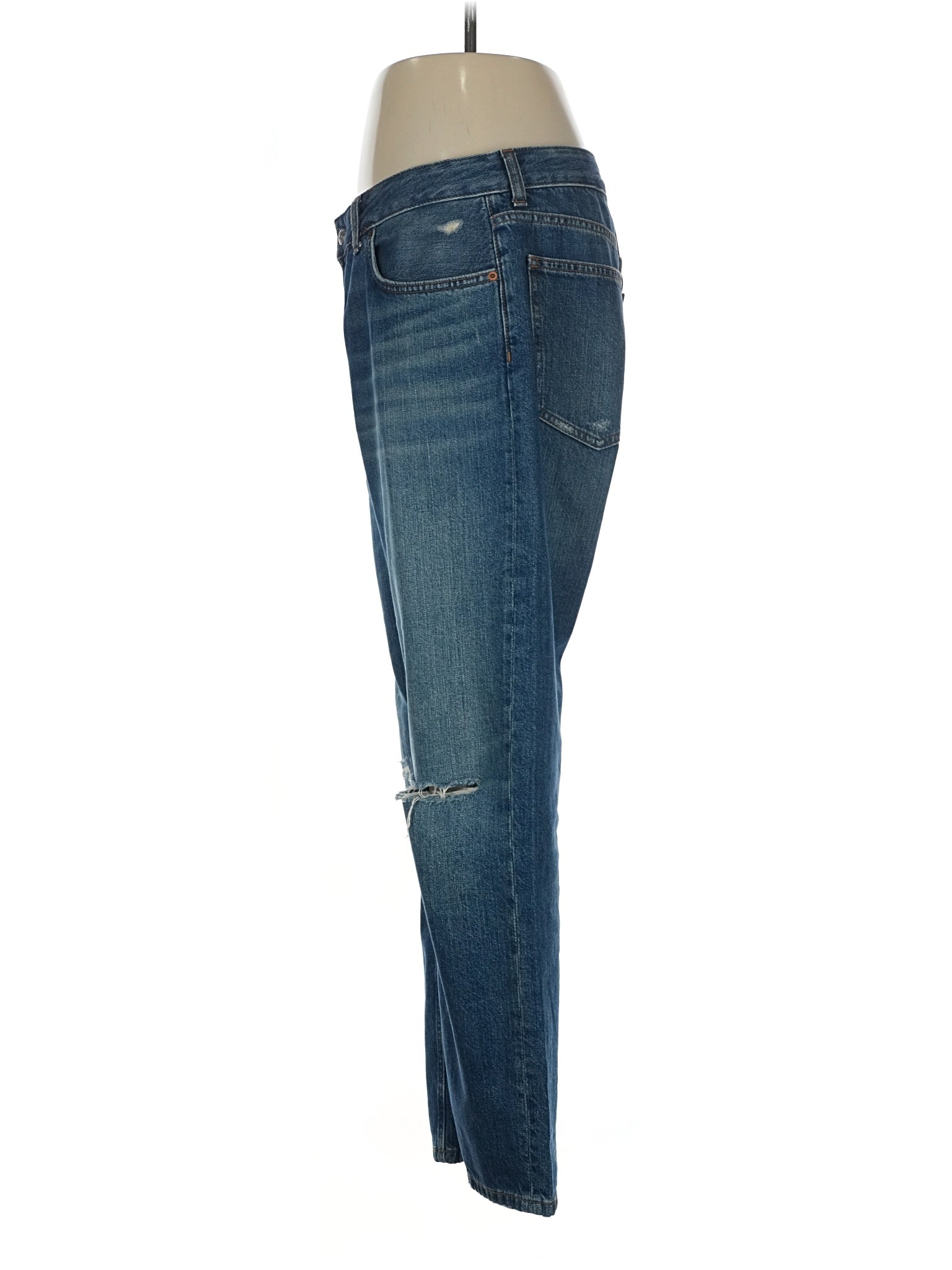 4 waist size - 28