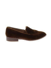 1 shoe size - 7