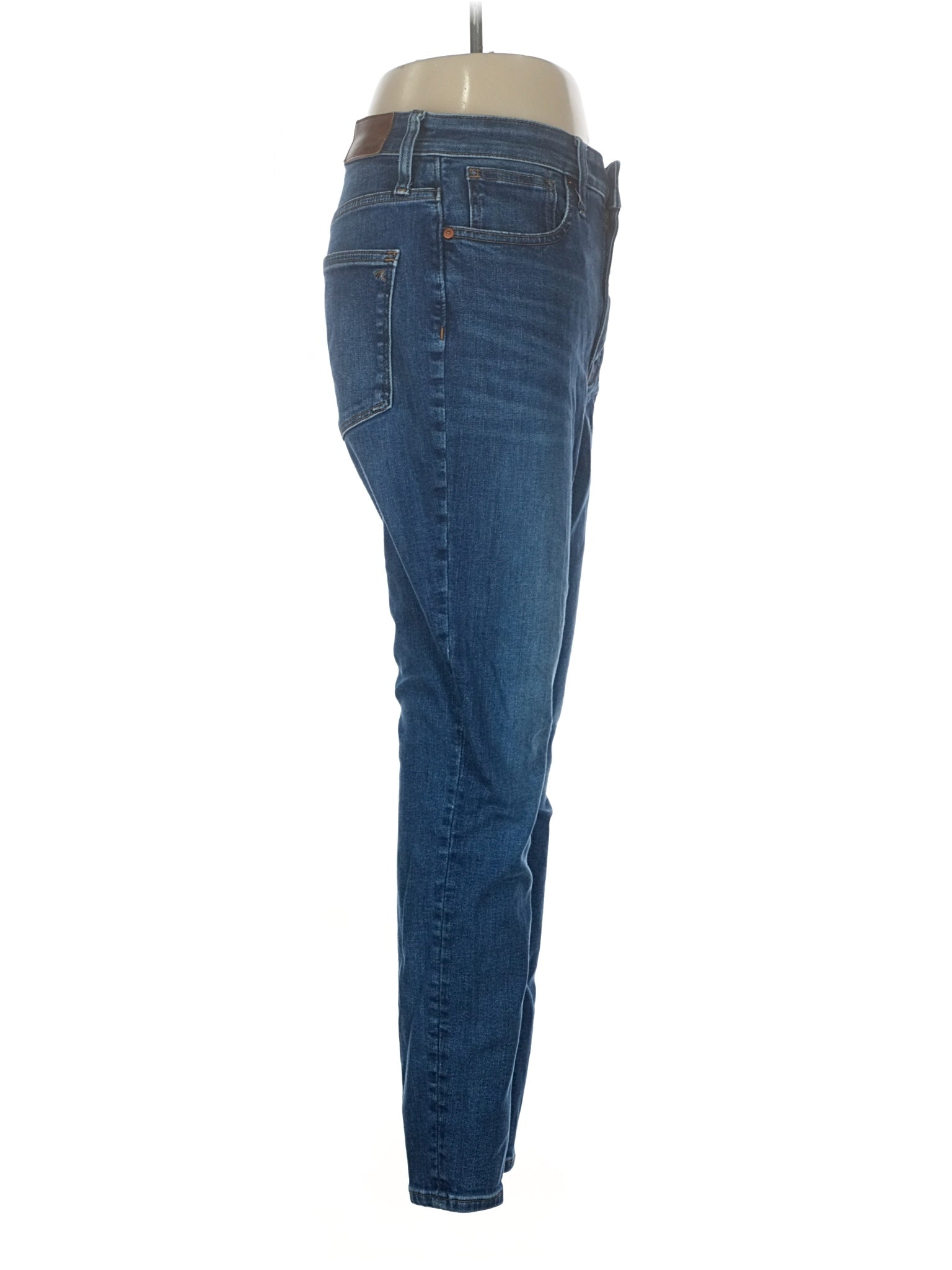 3 waist size - 28