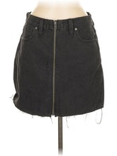 1 waist size - 28