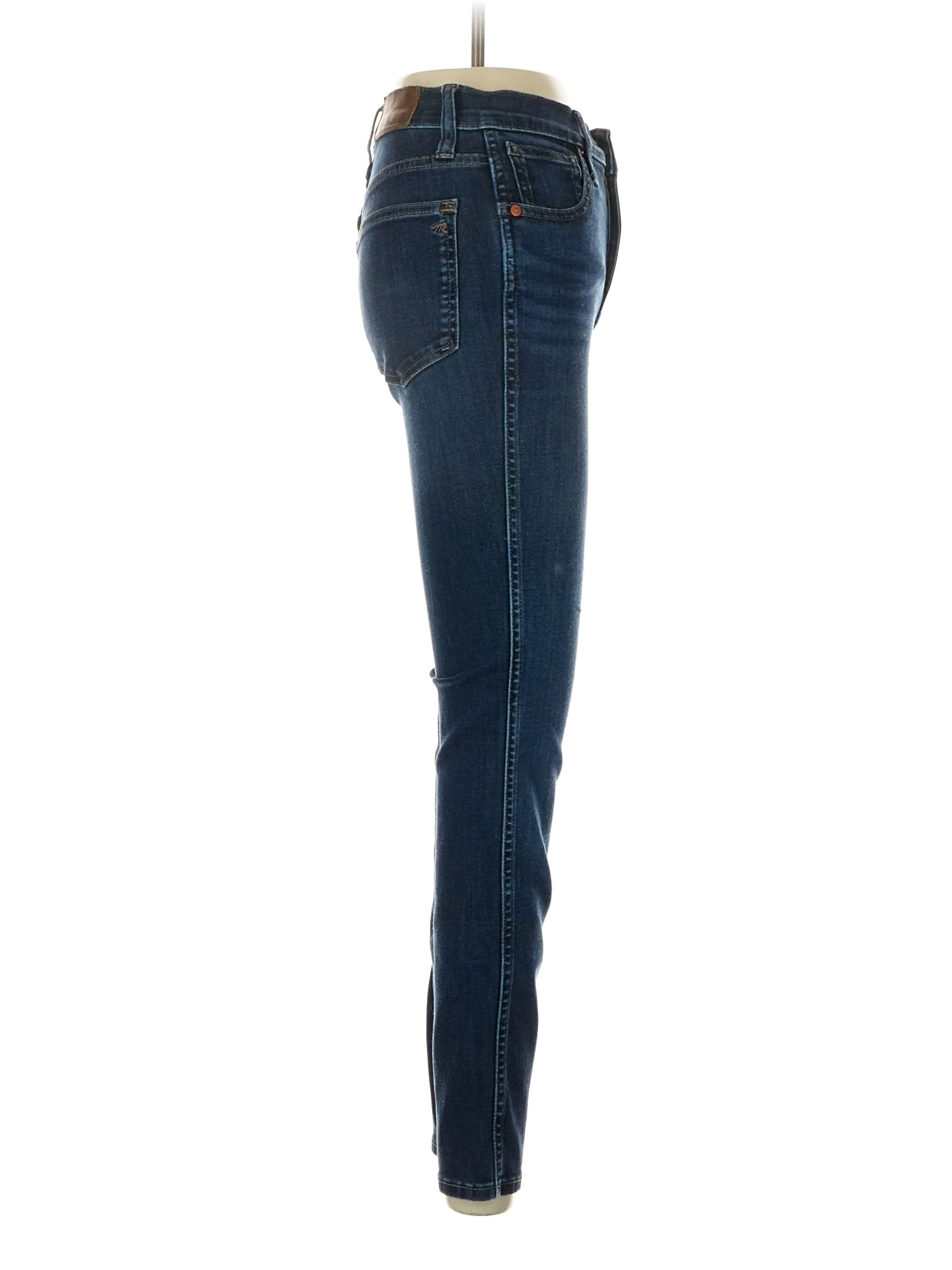 3 waist size - 23
