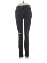 1 waist size - 28