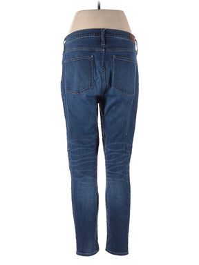 2 waist size - 32