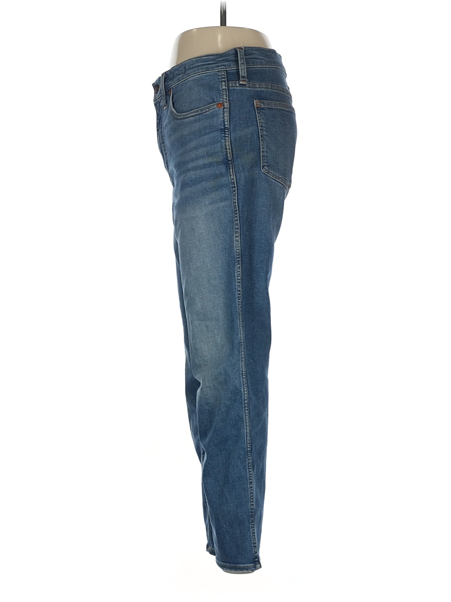 4 waist size - 28