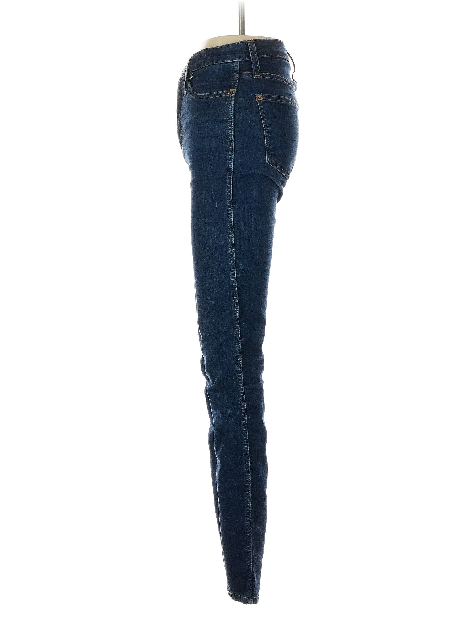4 waist size - 24 T