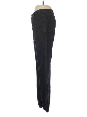 10 waist size - 28