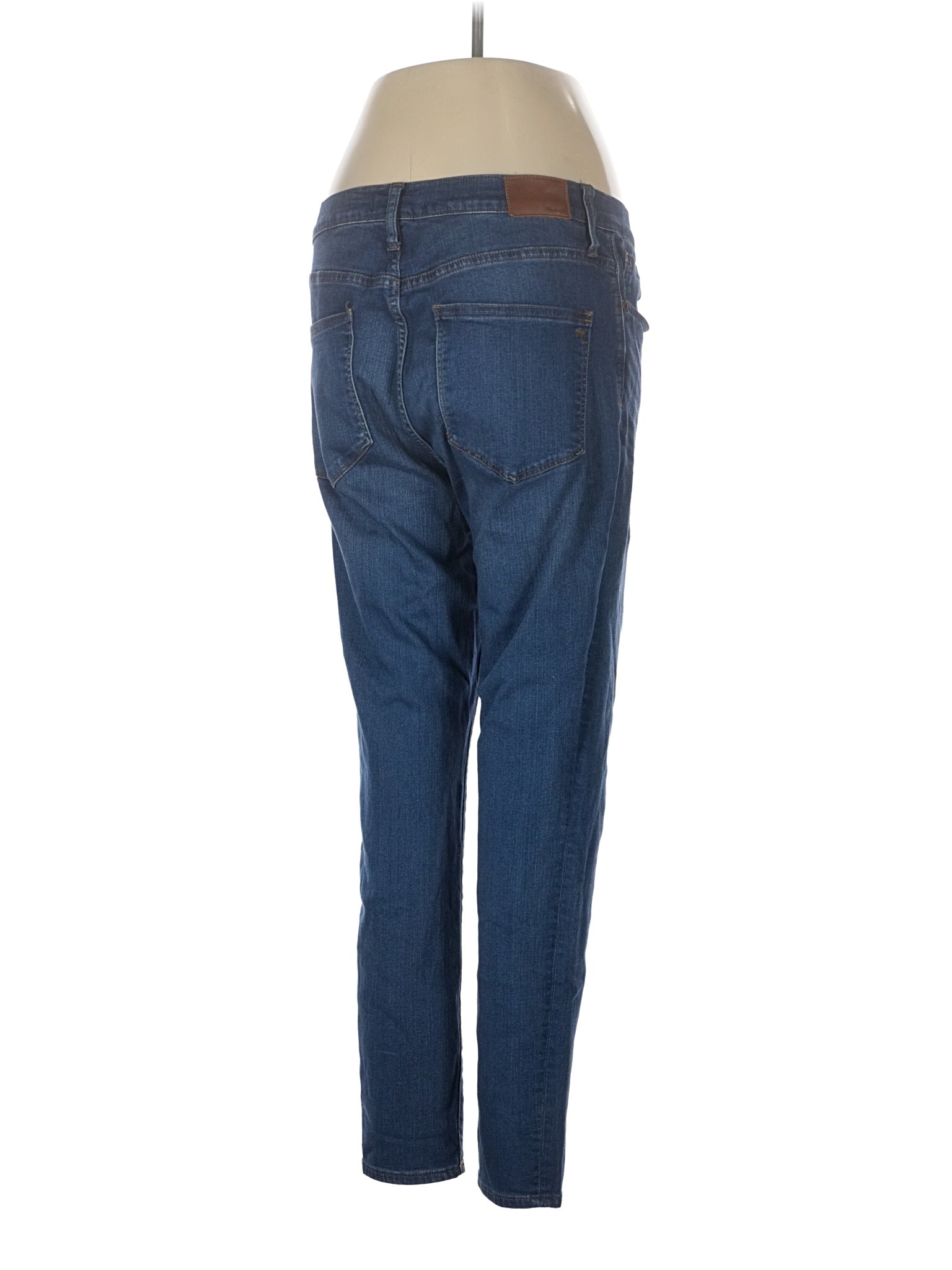 2 waist size - 32
