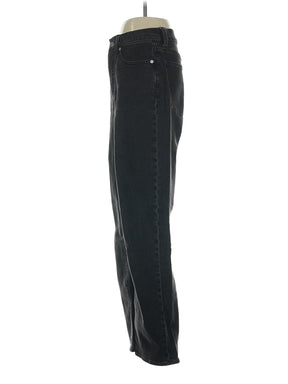 4 waist size - 25