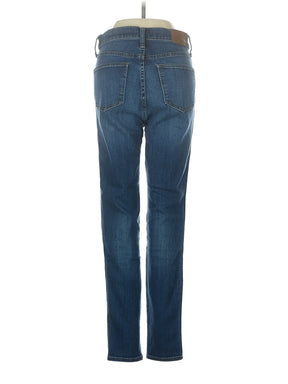 2 waist size - 23