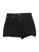 1 waist size - 26