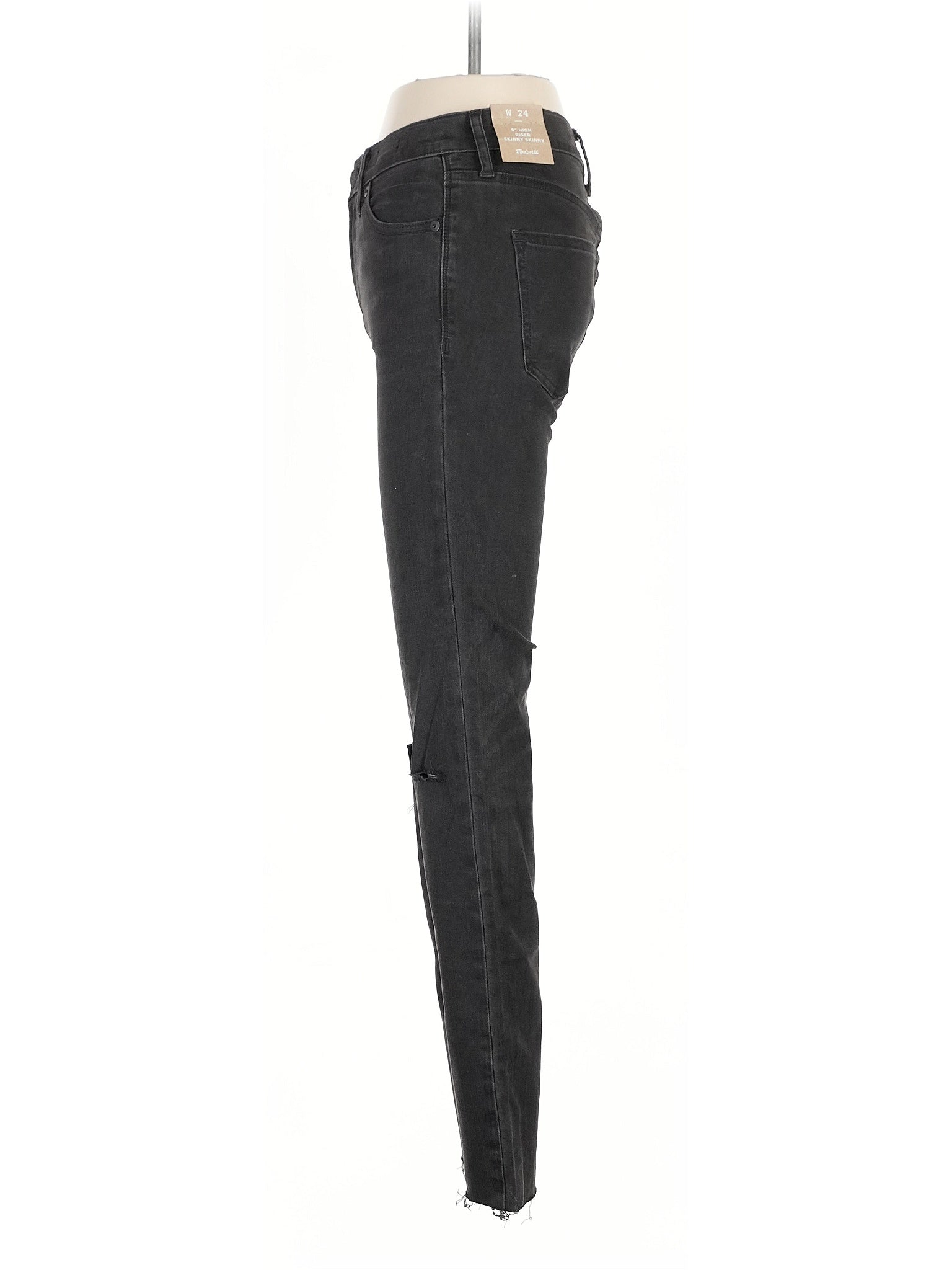 4 waist size - 24