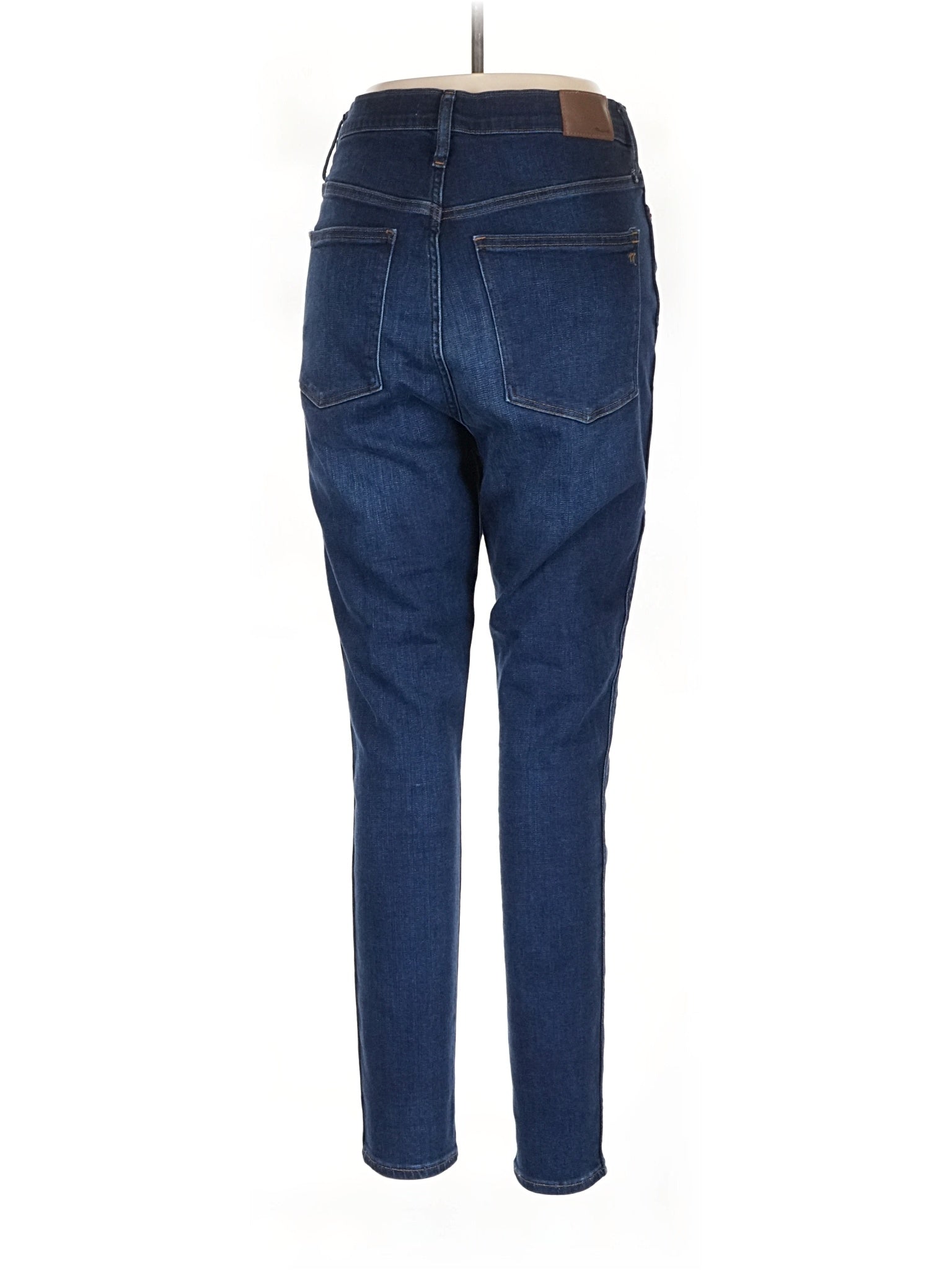 2 waist size - 32