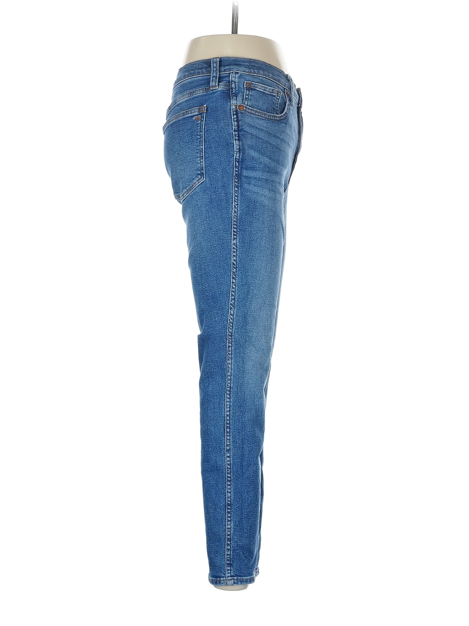 3 waist size - 28 T