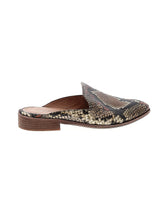 1 shoe size - 7 1/2