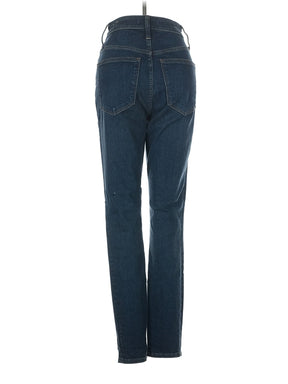 2 waist size - 24