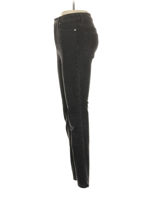 4 waist size - 25