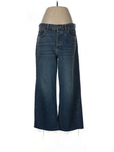1 waist size - 28