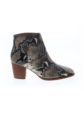 1 shoe size - 6 1/2