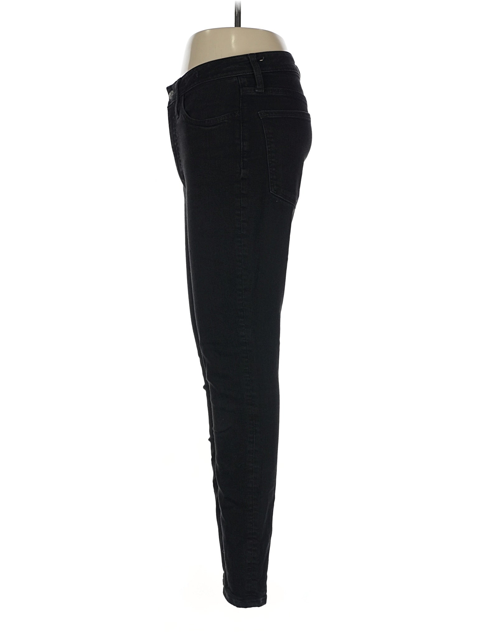 4 waist size - 28