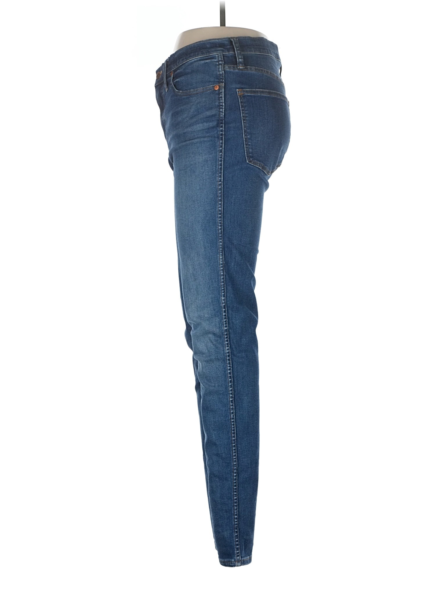 4 waist size - 30 Long T