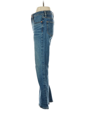 4 waist size - 25