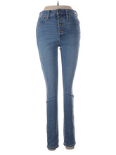 1 waist size - 28