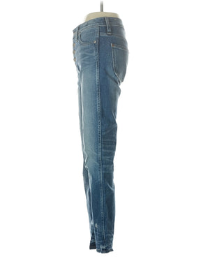 4 waist size - 23
