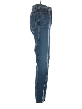9 waist size - 25