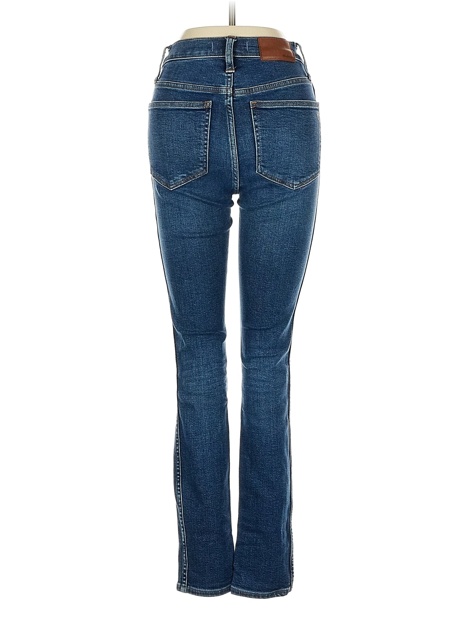 2 waist size - 23