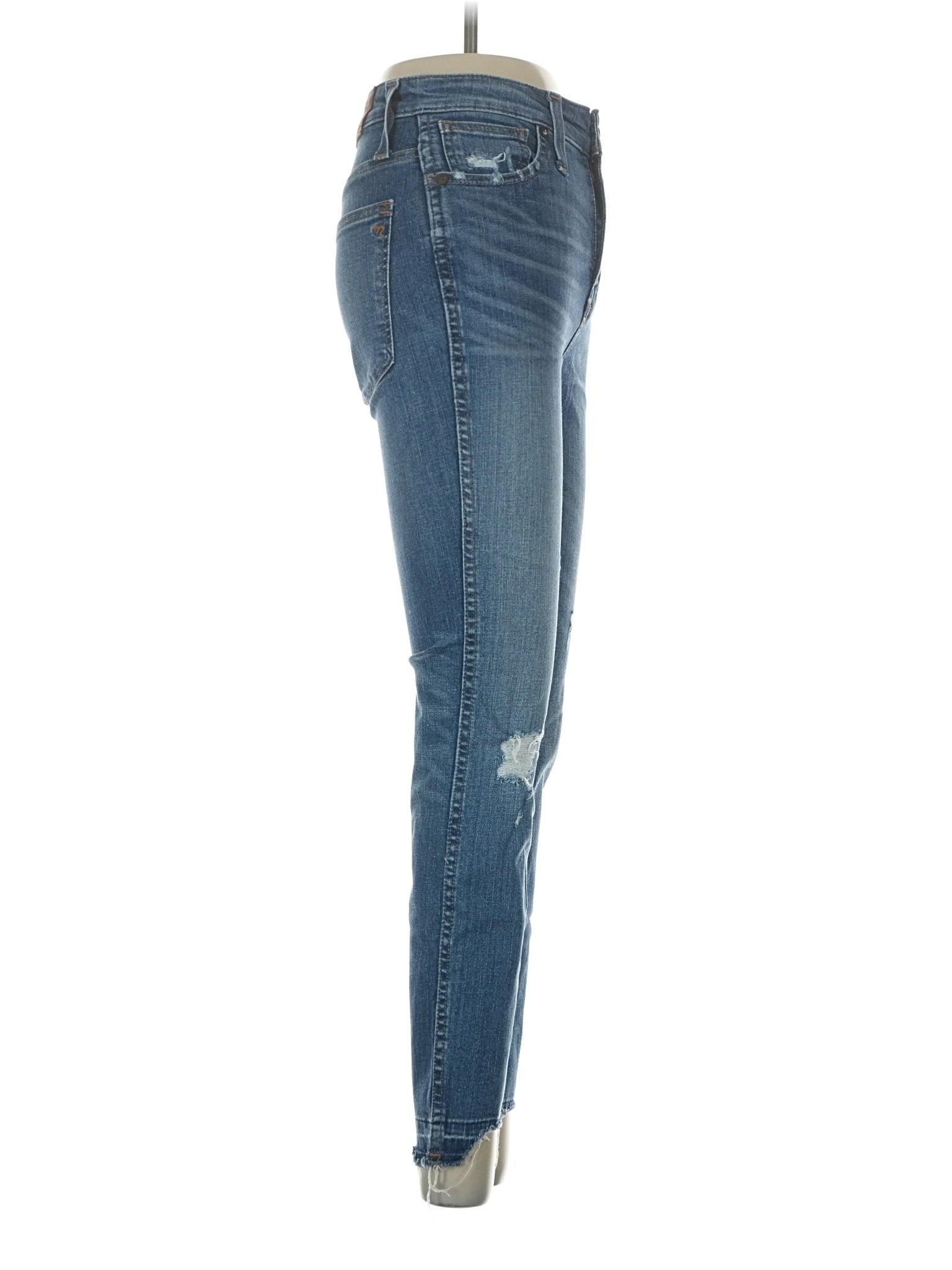 6 waist size - 23 P